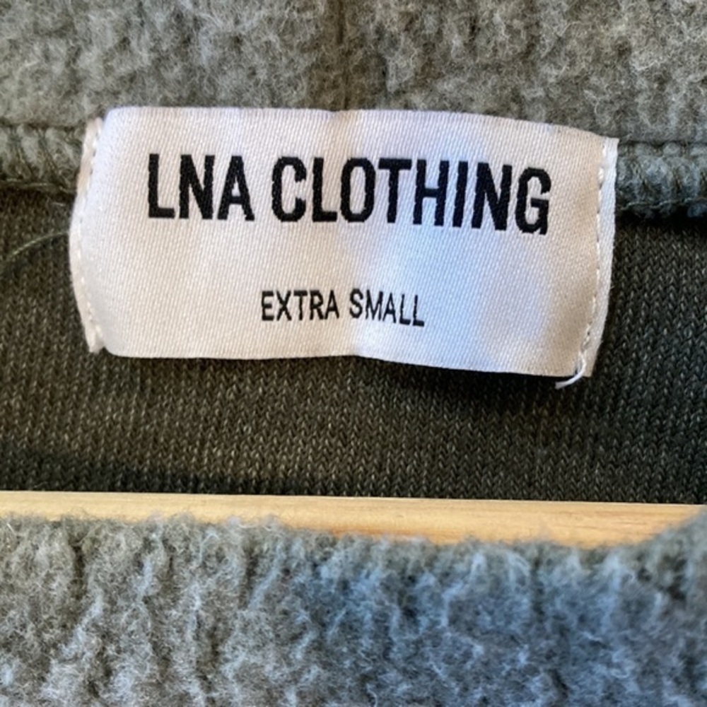 LNA‎ Embla Sherpa Sweatshirt in Elm Green XS - Picture 8 of 10